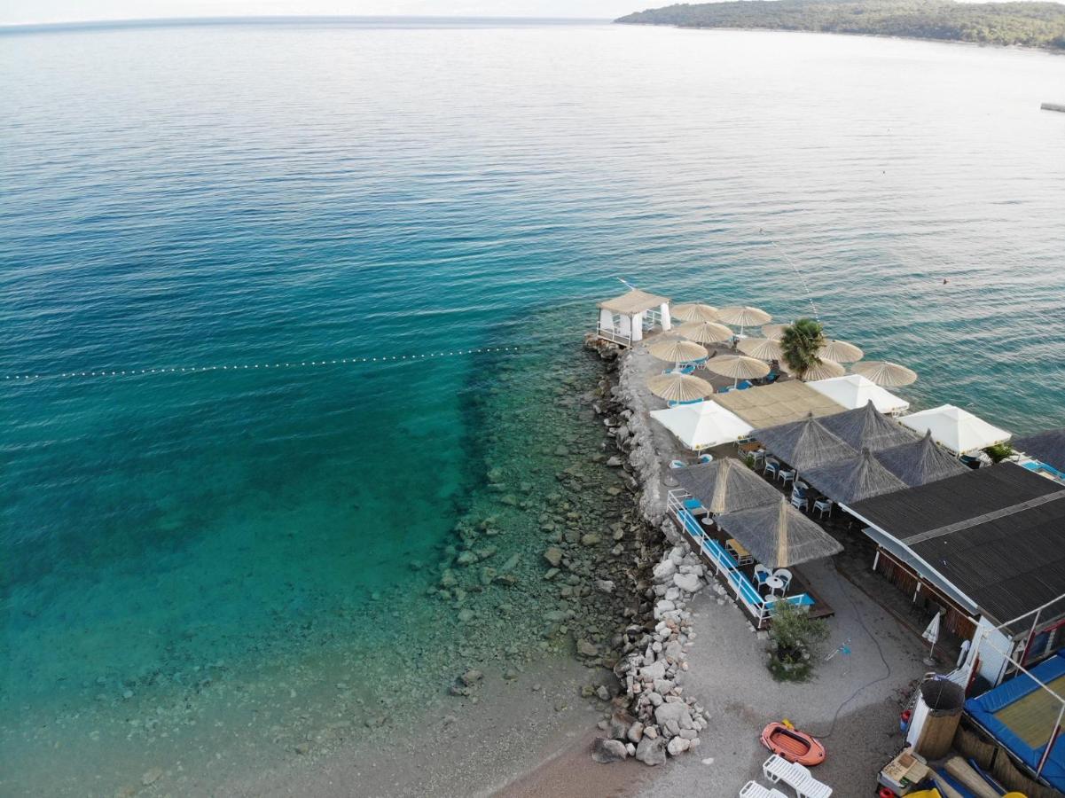 Apartments By The Sea Njivice, Krk - 5296 外观 照片